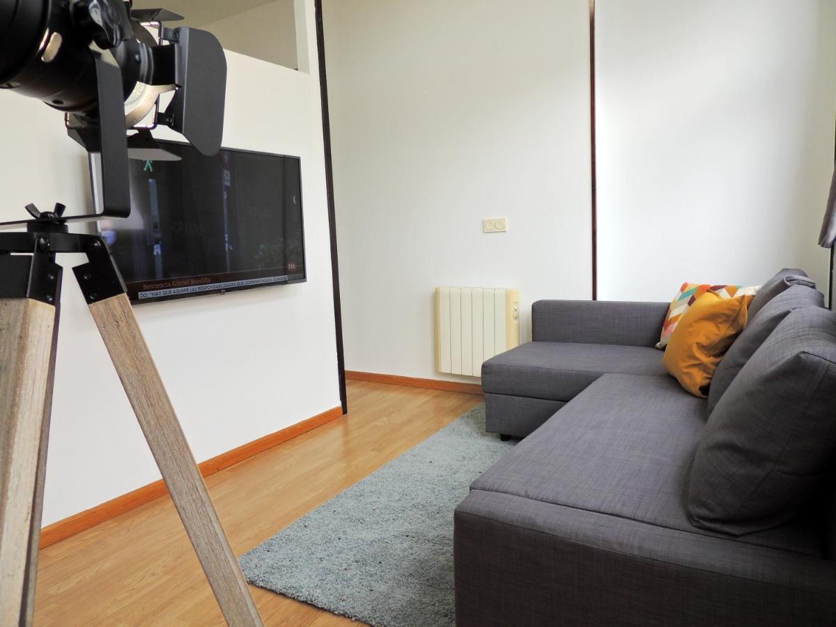 Casa Aurea-Apartamento Zona Antigua,Parking Y Wifi By Delabra Apartments Oviedo Eksteriør billede
