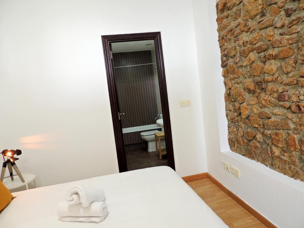 Casa Aurea-Apartamento Zona Antigua,Parking Y Wifi By Delabra Apartments Oviedo Eksteriør billede